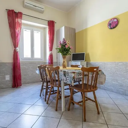 Casa Antonella Appartement *